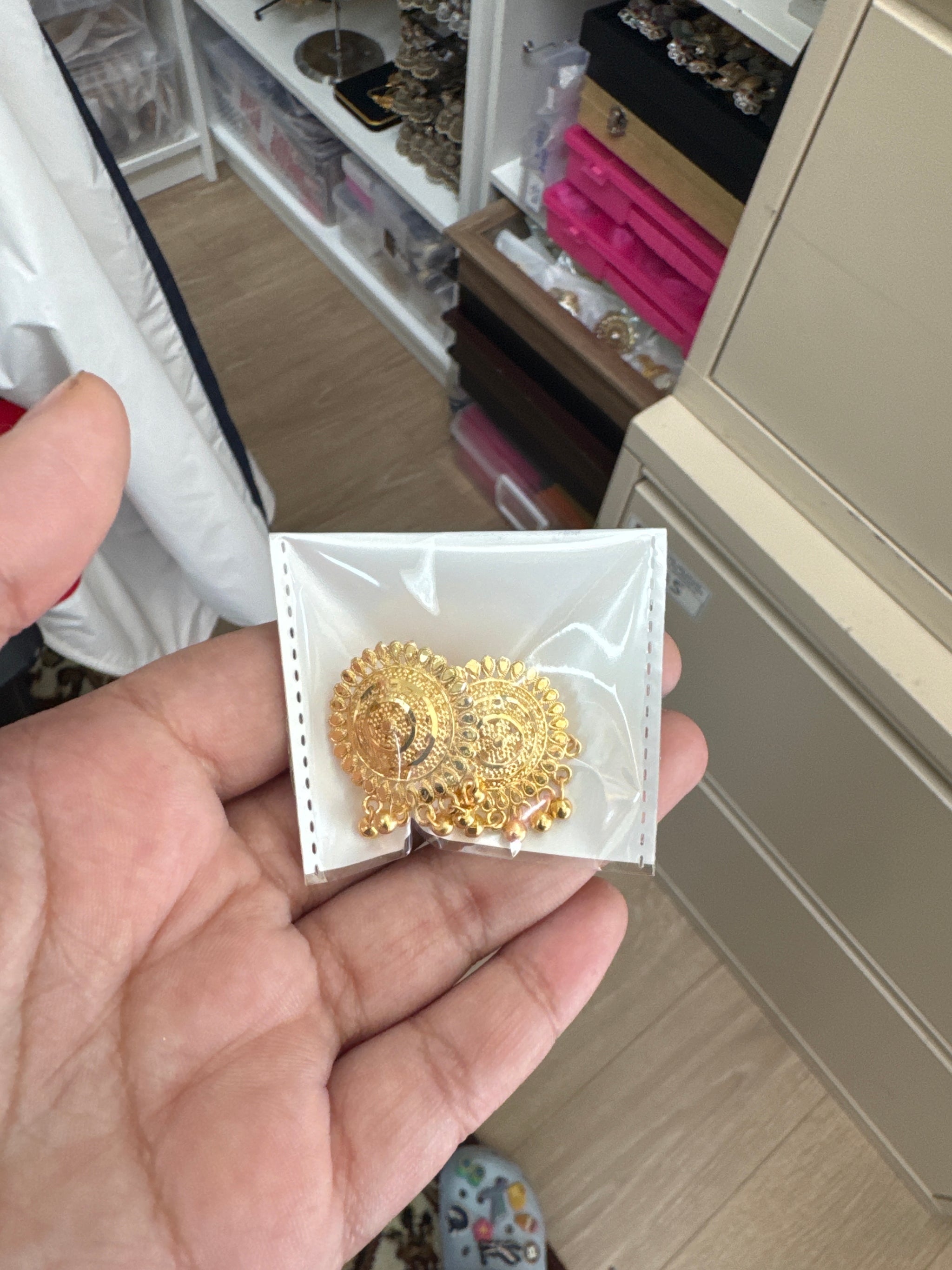 Gold studs